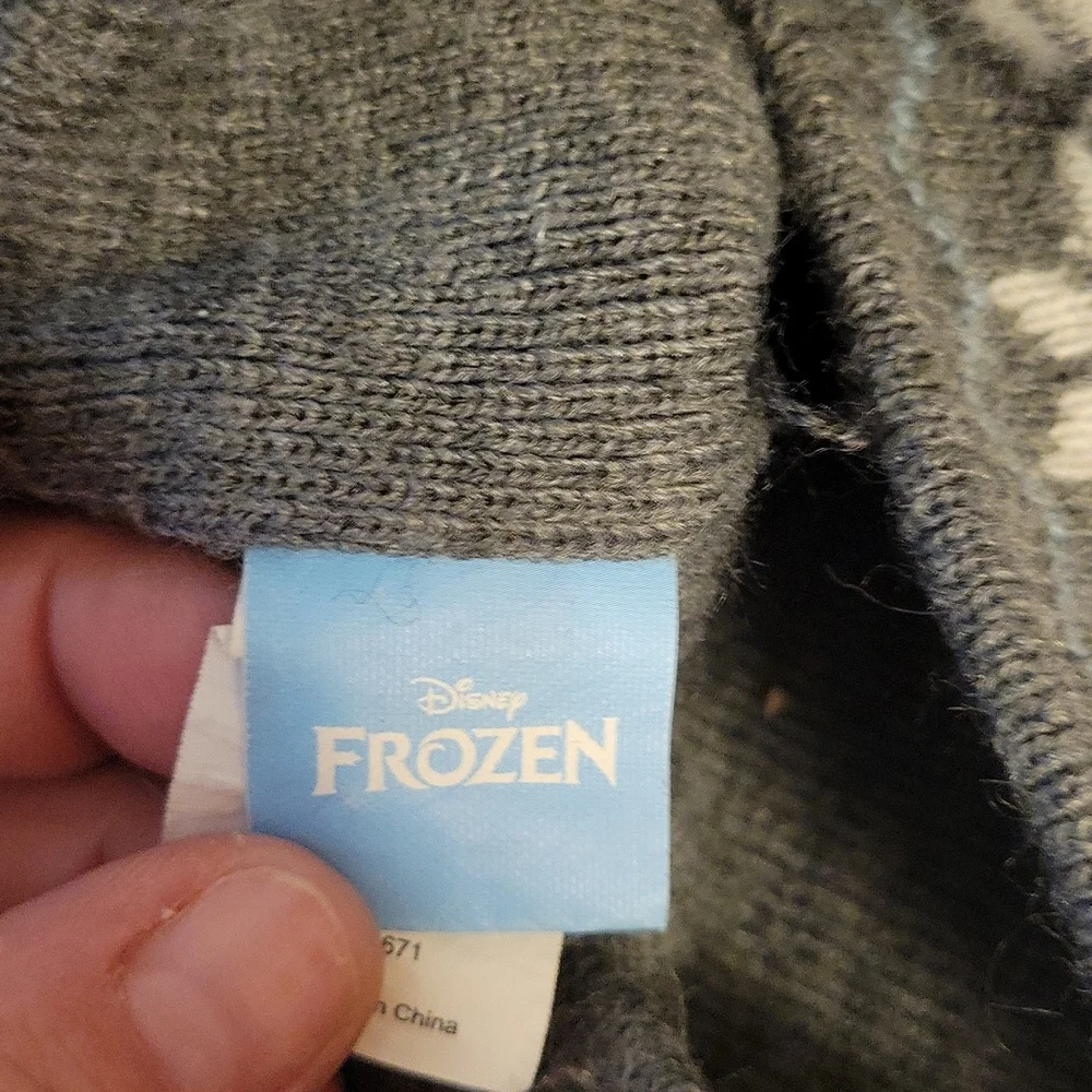 Disney Frozen Beanie